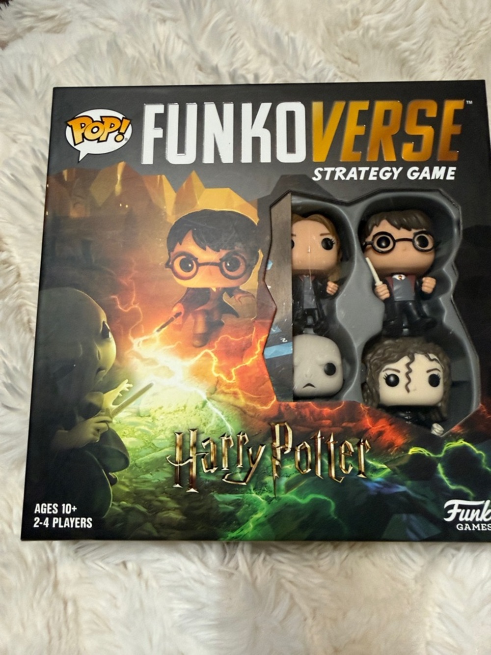 Funko Funkoverse Harry Potter Strategy Game - Black, Gold, Green